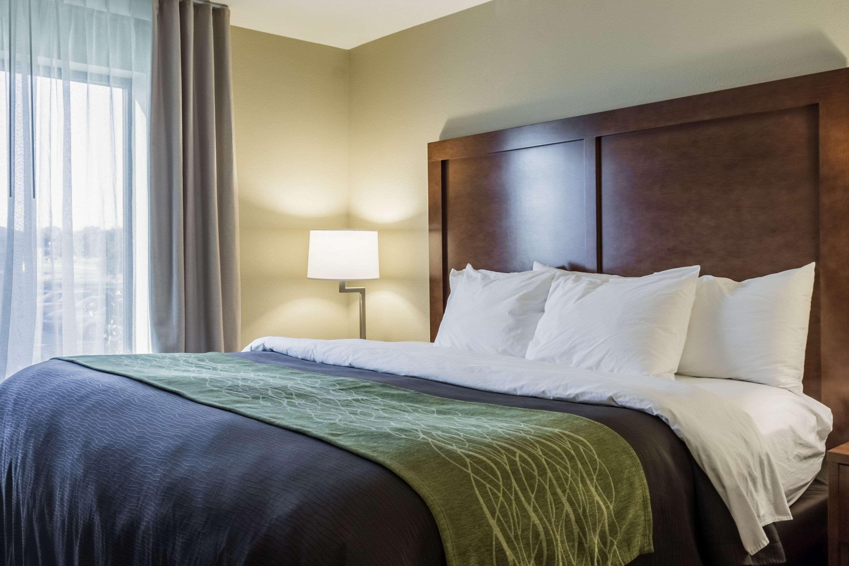 Comfort Inn & Suites Avera Southwest Су-Фолс Екстер'єр фото