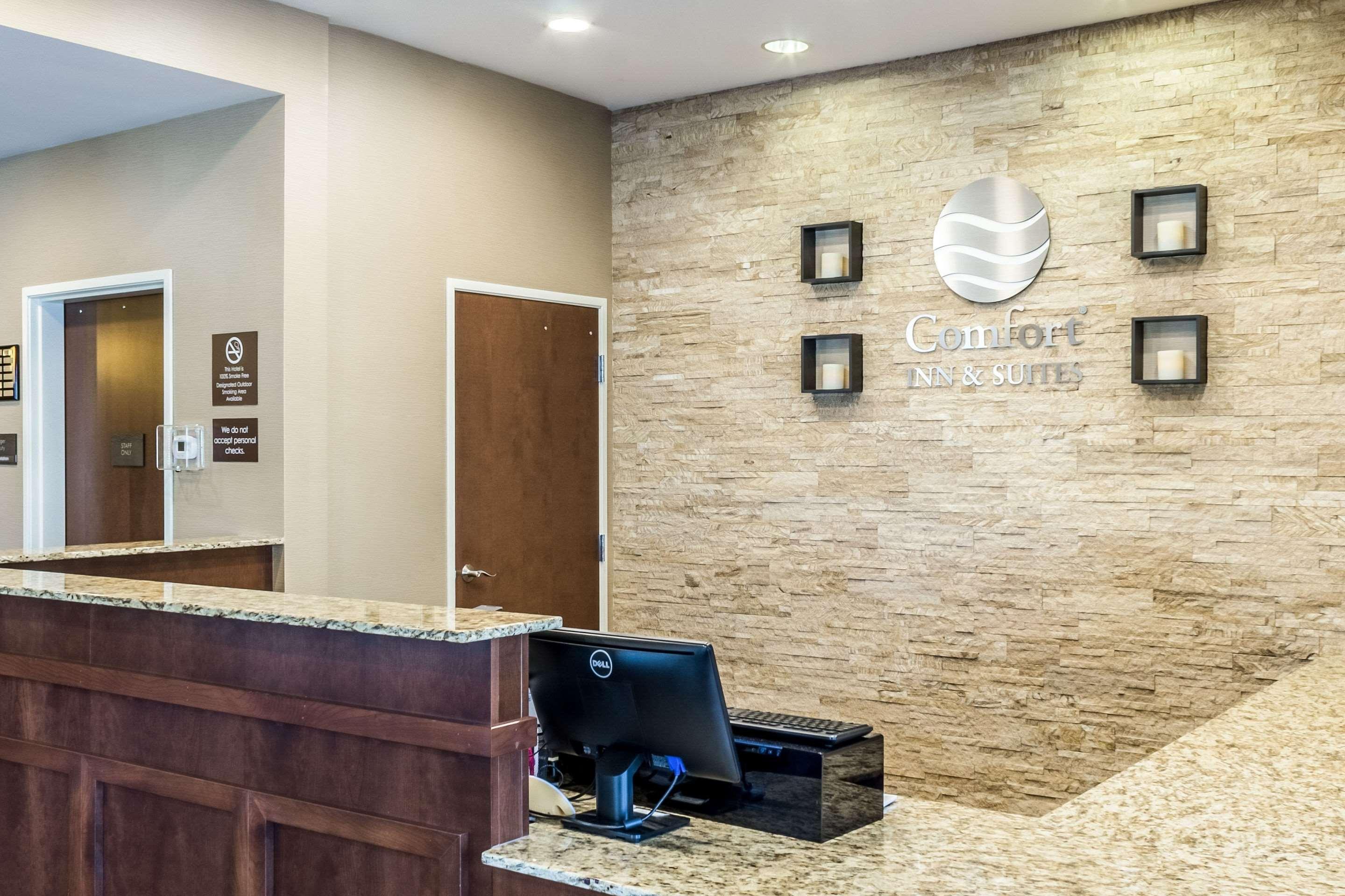 Comfort Inn & Suites Avera Southwest Су-Фолс Екстер'єр фото