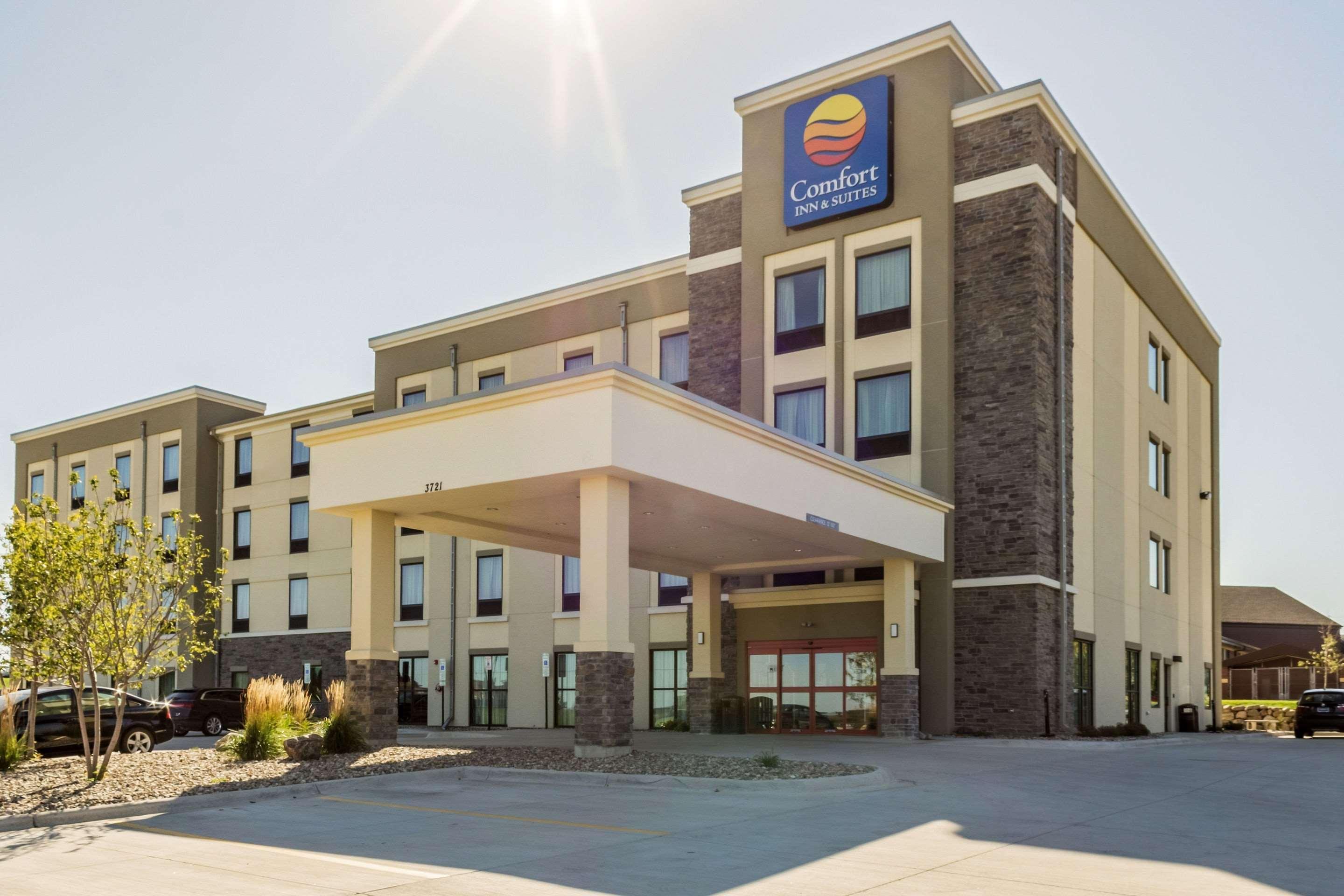 Comfort Inn & Suites Avera Southwest Су-Фолс Екстер'єр фото
