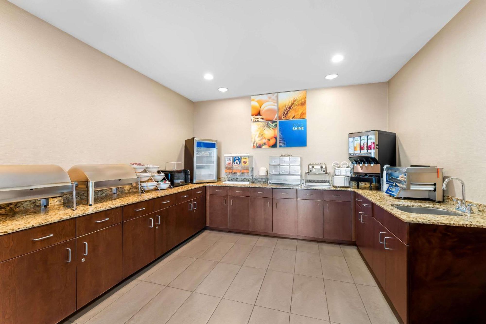 Comfort Inn & Suites Avera Southwest Су-Фолс Екстер'єр фото