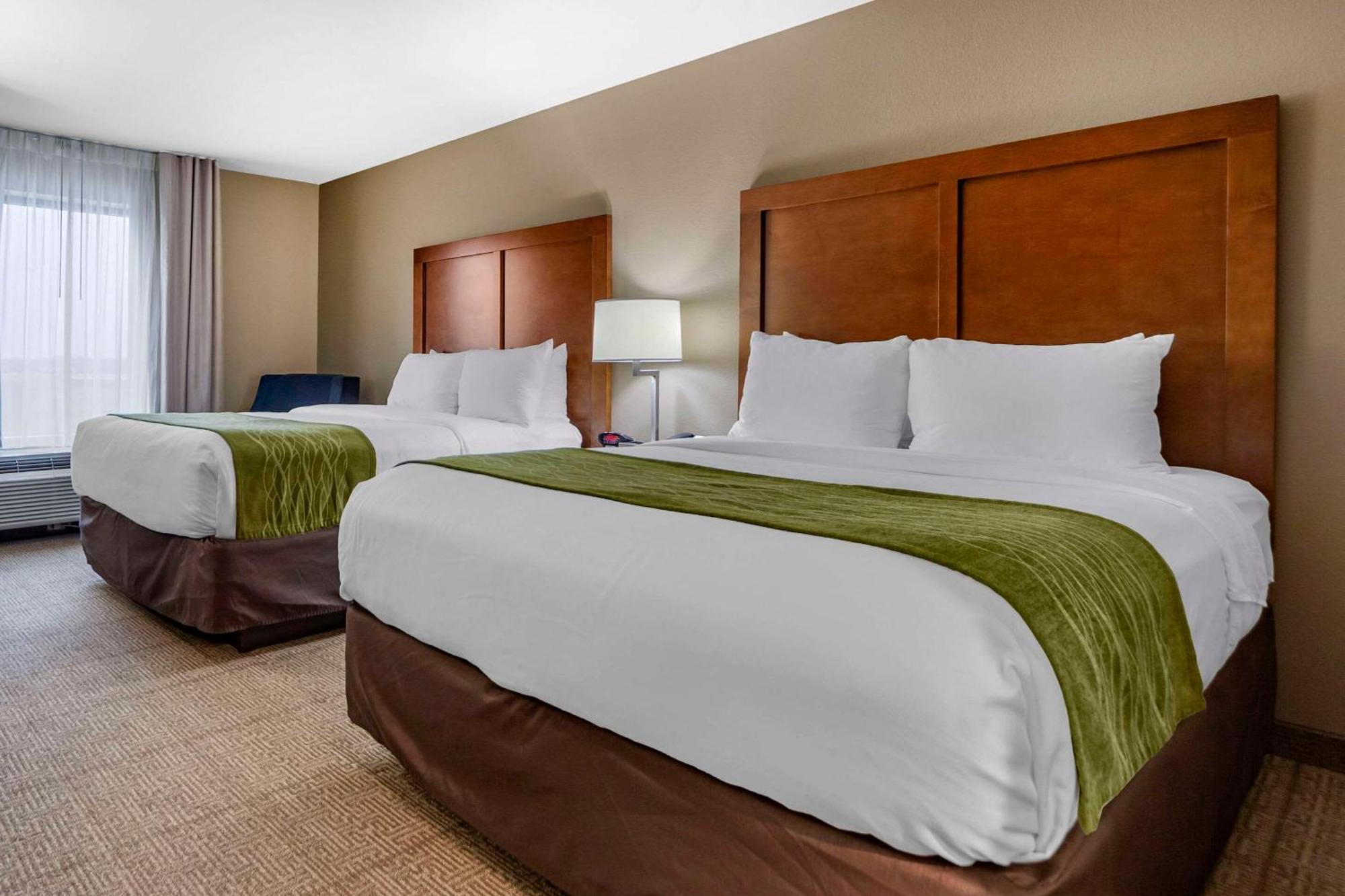 Comfort Inn & Suites Avera Southwest Су-Фолс Екстер'єр фото
