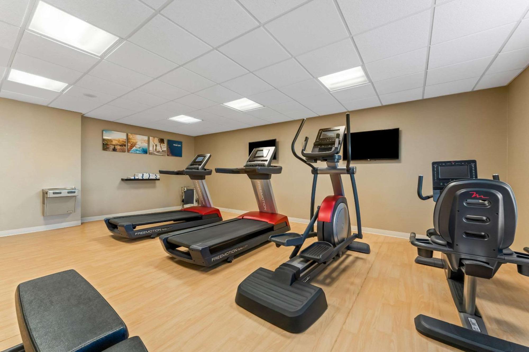 Comfort Inn & Suites Avera Southwest Су-Фолс Екстер'єр фото