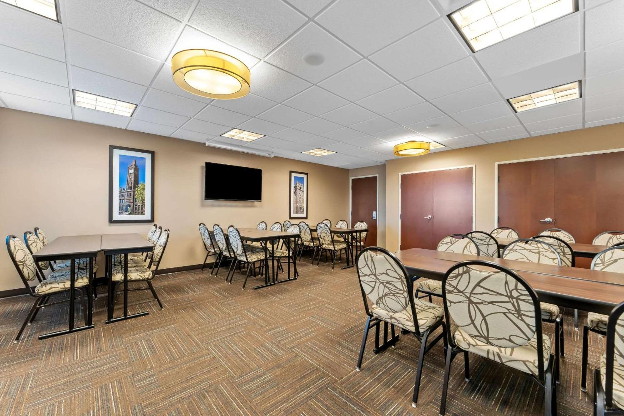 Comfort Inn & Suites Avera Southwest Су-Фолс Екстер'єр фото