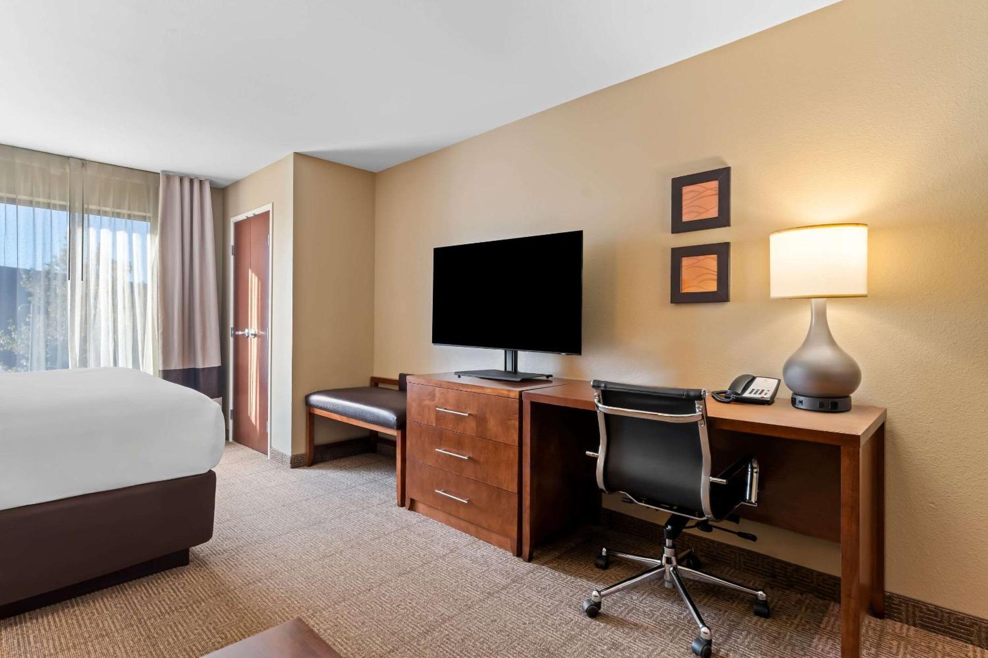 Comfort Inn & Suites Avera Southwest Су-Фолс Екстер'єр фото