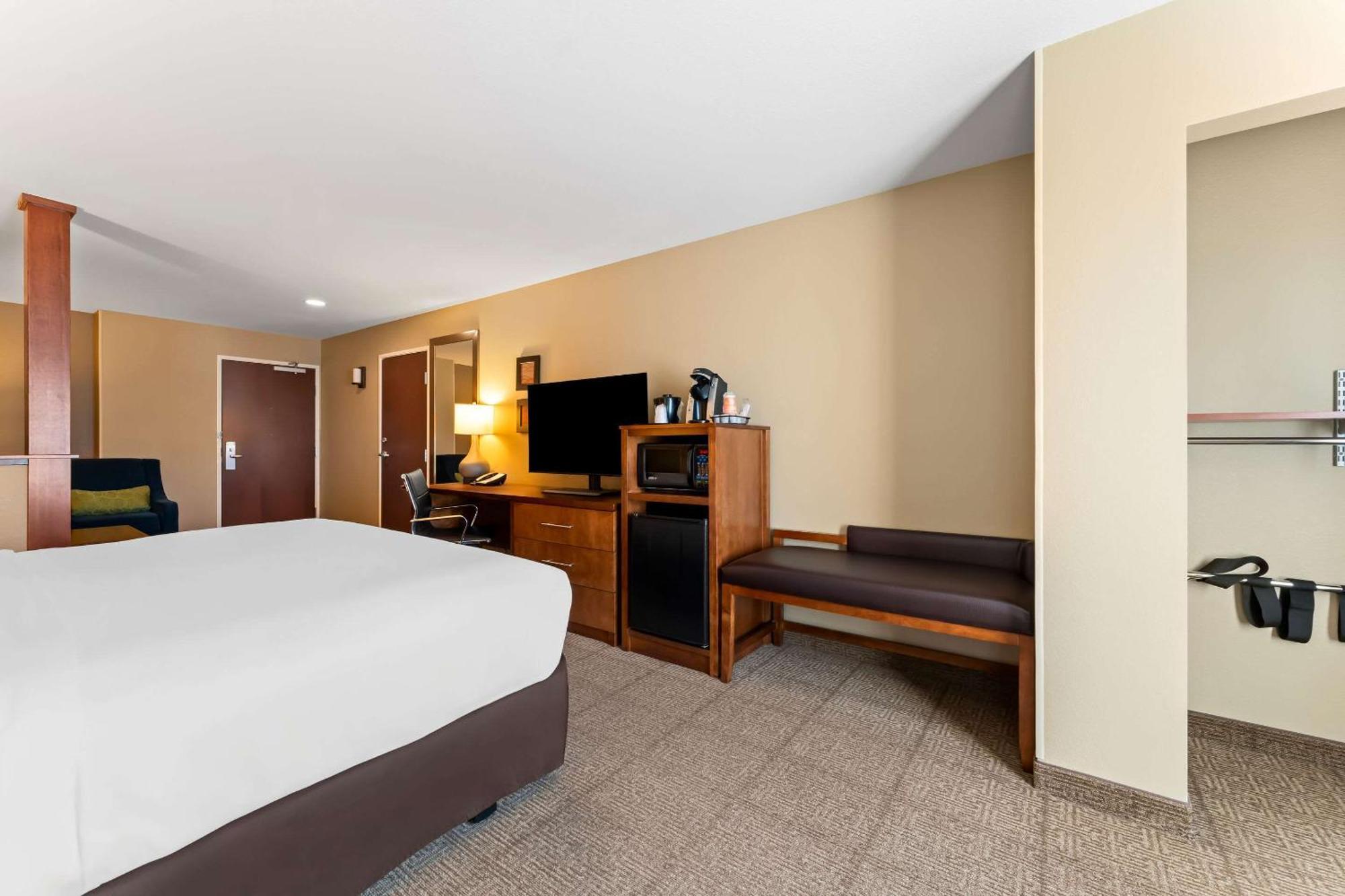 Comfort Inn & Suites Avera Southwest Су-Фолс Екстер'єр фото