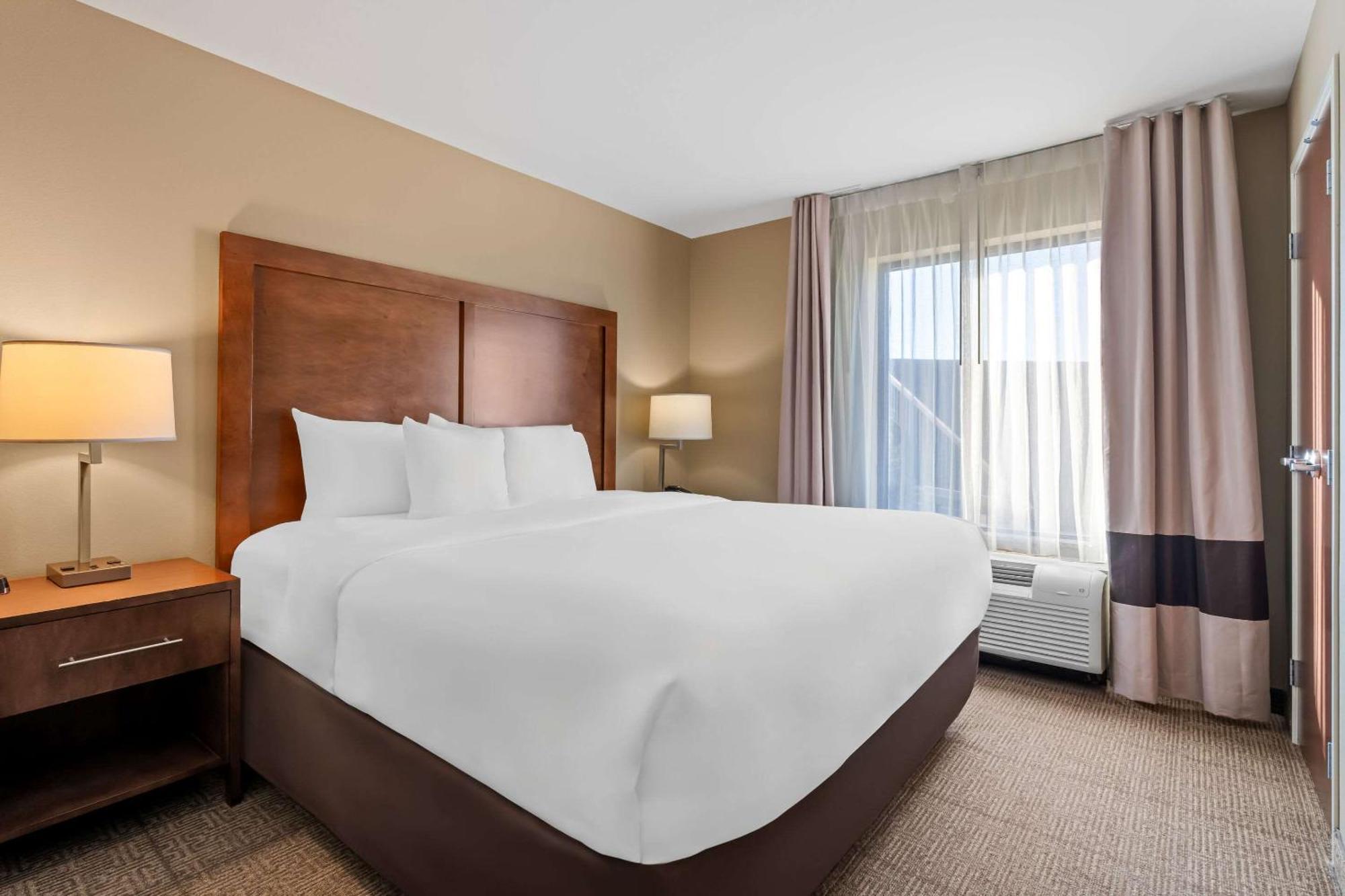Comfort Inn & Suites Avera Southwest Су-Фолс Екстер'єр фото